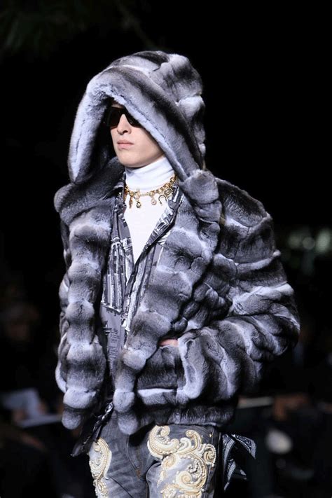 versace fur